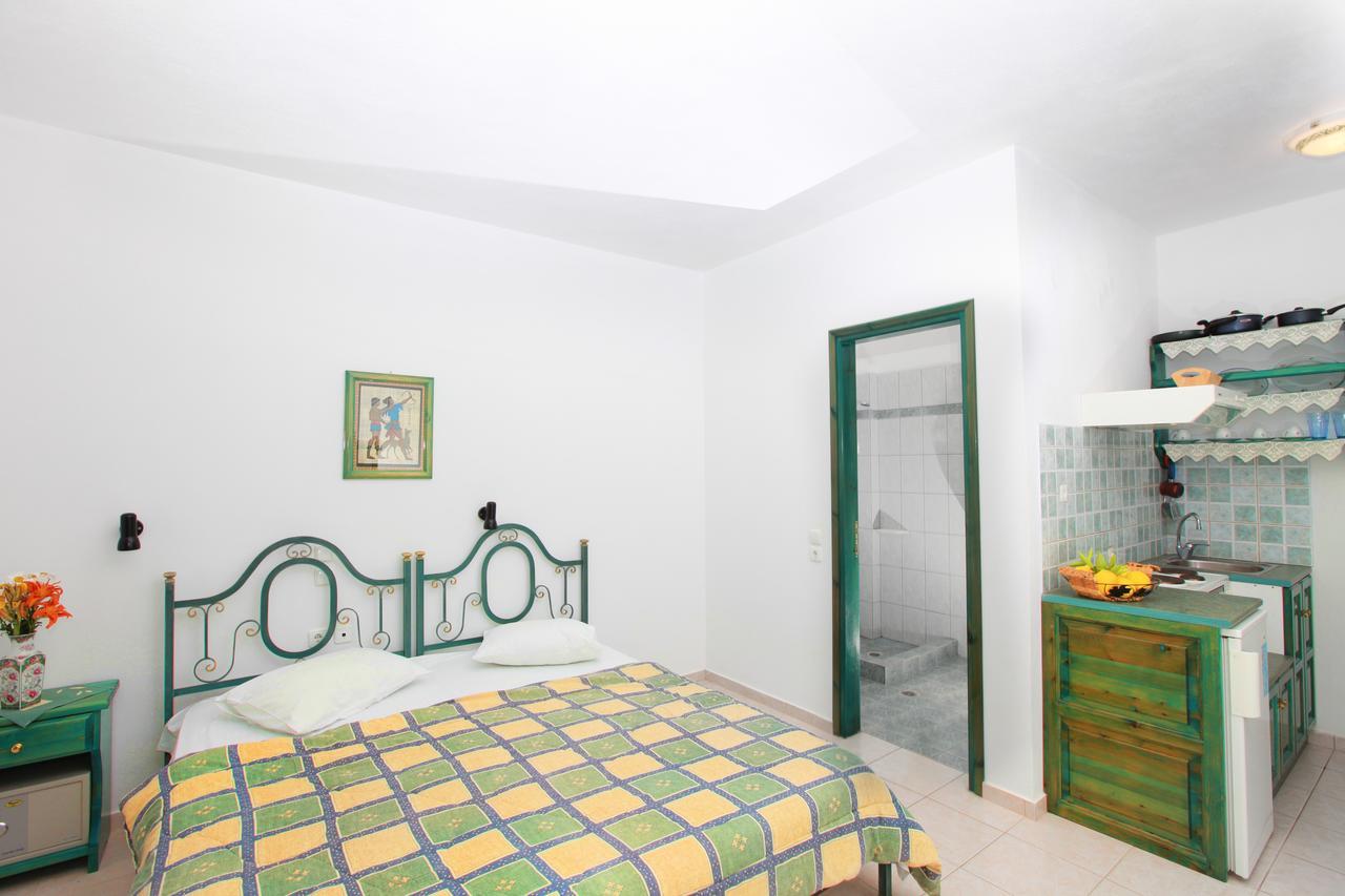 Pavlos Maria Studios Skiathos stad Exteriör bild